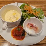 ピッツェリアバール アリエッタ - 前菜（トウモロコシの冷製スープ、野菜サラダ、ナポリ風ミートボールのトマト煮込み、真鯛のカルパッチョ）