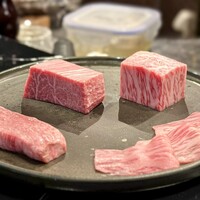 HIKARI - 