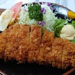 とん平 - ロースカツ定食A