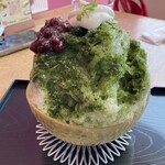 パティスリー ラ リシュテール - 宇治抹茶のかき氷　850円（税抜）　　　　　　　　　　　　　　中に伊勢茶ゼリーが…