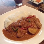 スパイスチャンバー - ニューヨークチキンカレー小盛り