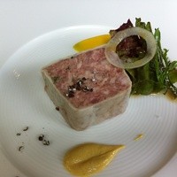 無彩庵　池田 - 肉のテリーヌ