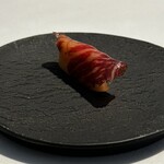 ラ・ヴァガボンド - 黒毛和牛生ハム　イタリアのメロン　塩味と円やかな甘さ