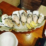 牡蠣海鮮料理 かき家 こだはる - 広田湾の牡蠣は初めて食べましたが、とてもクリーミーで美味しかったです