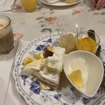 キャナリィ・ロウ - 