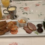 キャナリィ・ロウ - 