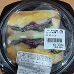 居酒屋フレンチ ranpu - 照り焼きチキン＆チーズオムレツの萌え断サンドウィッチ♡