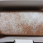 治一郎 - ロールケーキ　税込1380円