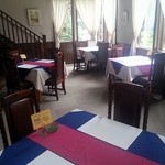 レストラン エルミタージュ 紀の里 - 店内１