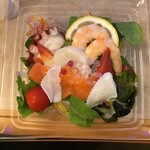 旬海堂 - 海鮮サラダ　