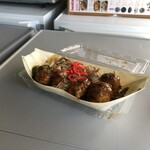 佐々木たこ焼き店 - この船のクルー達が全員で350円