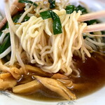 三ちゃん - スタミナラーメンの麺