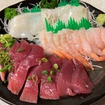 魚正 - 青森産するめいか＆山形産甘海老