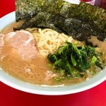 ラーメン中