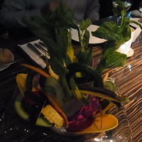 AWkitchen TOKYO 新丸ビル店 - バーニャカウダ