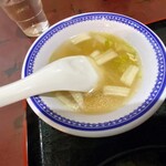Meiyouken - 酢豚定食のスープ