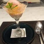 Lien - 【8品目】桃のパフェ仕立て