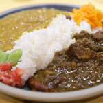 odorat - カレー2種会いがけ 1600円 のカシューナッツチキンカレー、ポークビンダル