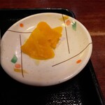 ニユートーキヨー 庄屋 - 小皿に香の物