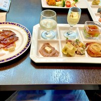 リュクス ダイニング ハプナ - 