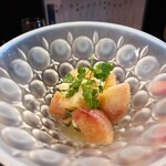 グルマンズ - 山梨県産 桃とモッツアレラのマリネ ～ホワイトバルサミコ風味～