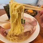 貝と地鶏だしのらぁ麺 ちょろ - 