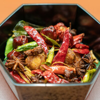 美会 - オコゼ　 朝天辣椒　八角　山椒