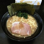 BAYSIDE RAMEN KINJI - ラーメン750円麺硬め。海苔増し100円。