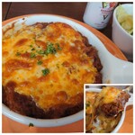 DAIBAN COFFEE cafe - 自家製カレードリアセット1,330円✨ミニサラダ付きです。ブロッコリーやキーマカレーといった具材がサフランライスに乗ってとろ～りチーズ♪