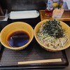 なぜ蕎麦にラー油を入れるのか。 秋葉原店