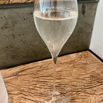 レヴォ - 黒文字カクテル