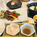 Tsukuba Toukyuu Gorufu Kurabu Resutoran - ランチ