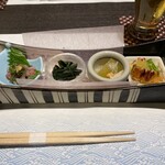 Shinagawa Washoku Mifuku - 前菜４種　真鰯たたき、金時草のお浸し、冬瓜とカニあんかけ、鰻ざく