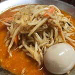 らーめん 勝 - らーめん 勝 燕三条店　「辛みそラーメン」950円＋「煮玉子」100円