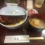 Tonkatu marushiti - 焼きカツ丼（上）　1,800円