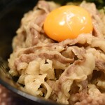 麺's Natural - A5黒毛和牛静岡そだちごはん(卵黄付)
