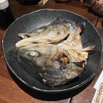 海鮮うまいもの酒場 魚すゞ - カブト兜焼き（いなだ）