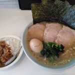 横浜家系ラーメン みさきや - 