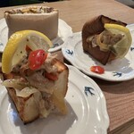 天然酵母の食パン専門店 つばめパン&Milk - レモンハーブチキンサンド（名前あやふや、6月限定）