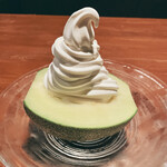 深谷花園温泉 花湯の森 - ●メロンソフト 880円