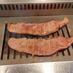 焼肉 ジャンボ - 