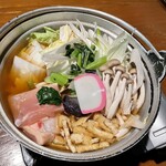 深谷花園温泉 花湯の森 - ●深谷煮ぼうとう　1,100円
（深谷名物　深谷ねぎの入った醤油味のほうとう）
かやくご飯　デザート付き