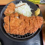 とんかつ 栄ちゃん - 上からビフォー。