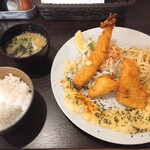 洋食 ツバキ亭 - 