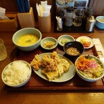 札幌餃子きたろう - 贅沢だなぁ～…。