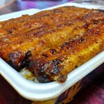 うなぎ 丸富 - うなぎ弁当(大盛) 3300円、タレ 1ヶ 30円
