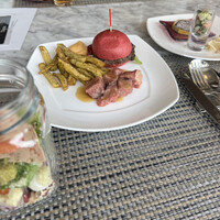 シースケープ テラス・ダイニング - 