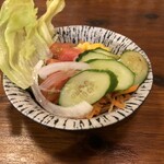 沖縄居酒屋 遊び庭 - サラダ