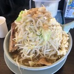 Ramen Niton - 豚そば(肉1枚)840円　麺270g、野菜マシマシ、油フツウ、ニンニクマシ
