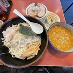 ハッスルラーメンホンマ - 【ハッスル特製つけ麺870円】【大盛＋80円】
            【煮豚ランチ＋280円】税込。（定員さんにオーダーで、PayPay後会計で支払いました）